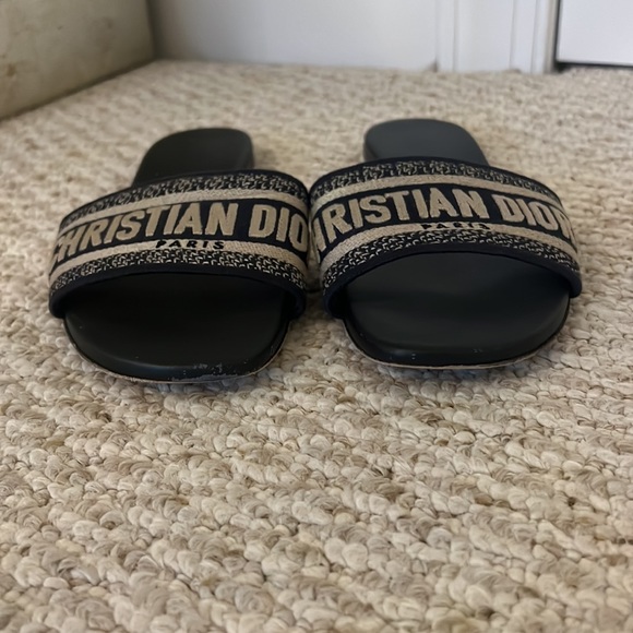 Dior Dway Slide - Picture 2 of 11